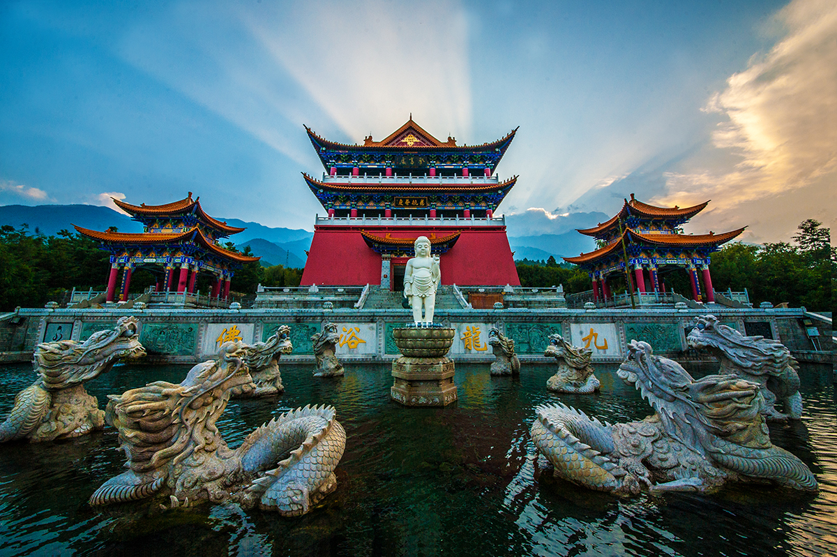 丽江大理4日游(《丽水金沙》大型民歌表演 玉龙雪山 洱海乘坐豪华大