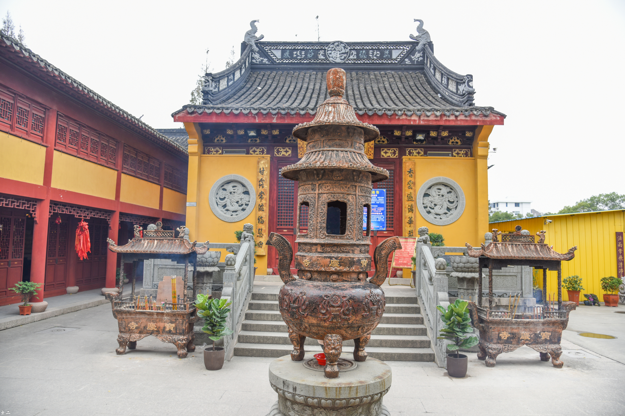上海宝庆寺图片