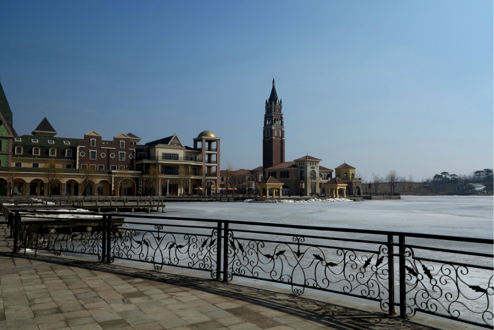 沈阳欧陆风情国际小镇——赛特奥莱 这篇游记豪迈地提到了