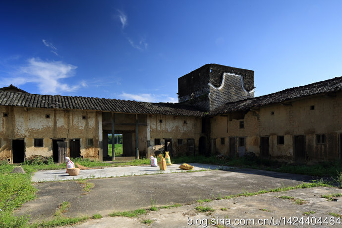 新丰县-客家围屋九栋十八井
