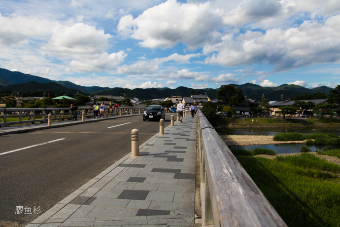 日本坐復古小火車遊覽京都嵐山