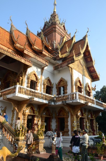 一部《泰囧》火了其拍摄地——花宫庙,连清迈土著导游阿正都