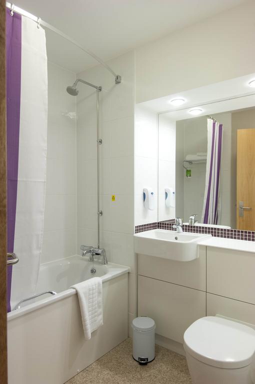 南安普敦西码头普瑞米尔酒店 Premier Inn Southampton West Quay