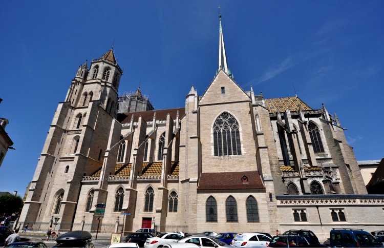 勃艮第大区首府第戎的圣贝尼涅大教堂一日游小记,旅游攻略 