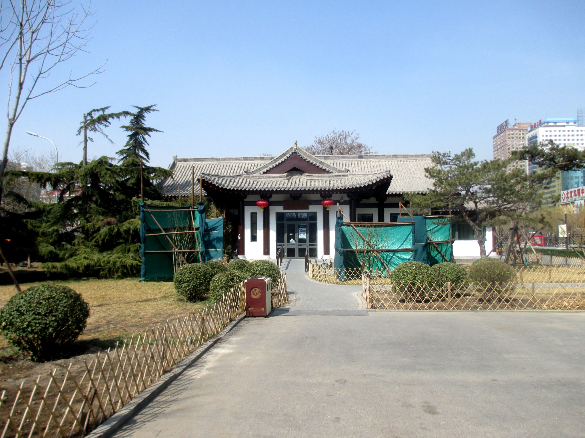 漫步金中都闲游大观园