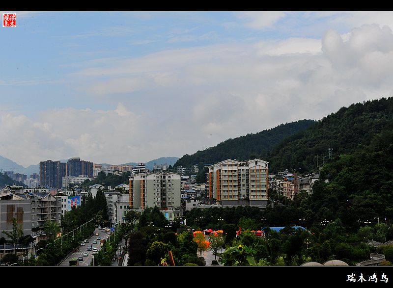 【原创摄影】行摄渝东南(21)——一个传说中的酉阳新城