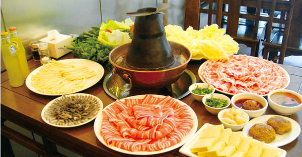 旅游景点盘点列表 寒冷帝都,几样"暖和"美食陪你度过 卤煮在北京是一