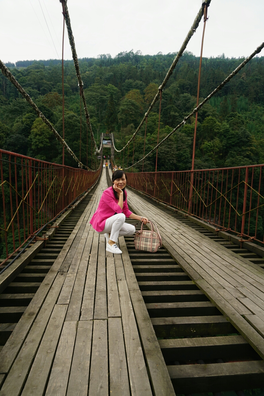 邛崃南宝山大峡谷,大同多彩小镇休闲自驾游!