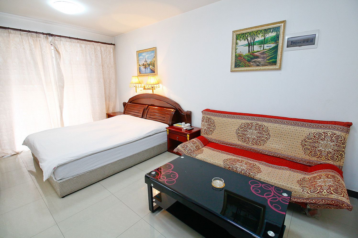 凤城宾馆(文景路十字)